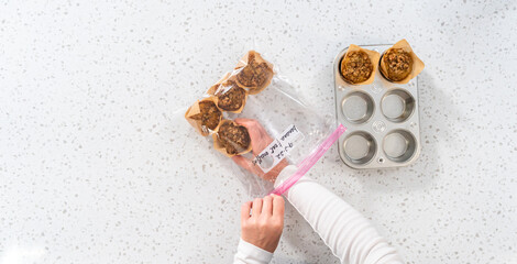 Banana oatmeal muffins © arinahabich