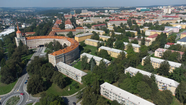 Ostrawa. Ostrava. Poruba. Socrealistyczne osiedle. Oblouk.