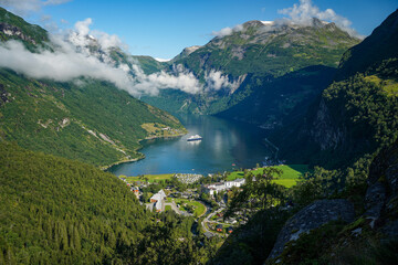 Fototapeta na wymiar The view from the mountain lookout on Geirangerfjord in Norway