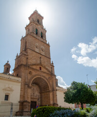 Fototapeta na wymiar Iglesia de Santa María de Utrera perteneciente a la comarca agrícola de La Campiña, en la provincia de Sevilla,Andalucía, España.
