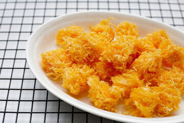 Thai crispy flossy sweet Eggs floss (Foi Thong Krob)