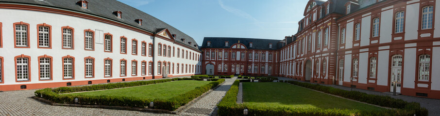Fototapeta na wymiar Brauweiler Monastery