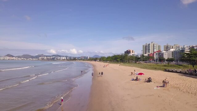 Praia de Camburi, em Jardim Camburi. Vit&oacute;ria, Esp&iacute;rito Santo, Brasil.