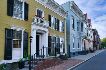 Street of well preserved houses built in the 1700s, Schenectady, New York - 646859964