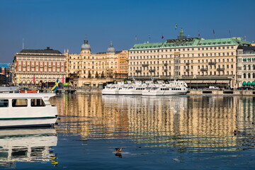 Fototapeta na wymiar stockholm, schweden - hafenbecken in der altstadt