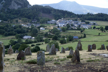 Parc naturel des monts d'ardèche + vercorsArdéche; St Martin de Valamas; camping la Teyre; Vallée de L'Eyrieux; Parc naturel régional des Monts d' Ardèche; vercors; plan du baix; dolmens; menhirs