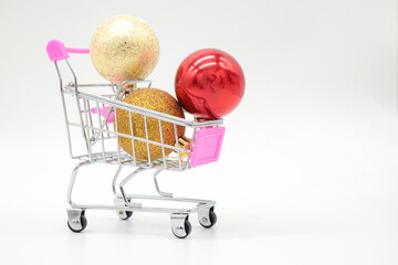 christmas shopping concept with shopping cart