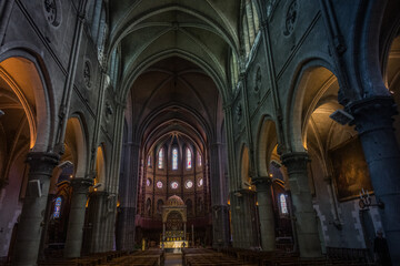 Fototapeta premium Interior of the church of Saint Martin in the French city of Pau