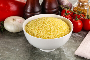 Raw dry wheat couscous grain