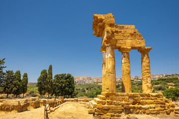 Fototapeta na wymiar Temple of Heracles in Valley of the Temples. Archaeological site in Agrigento at Sicily, Italy, Europe.