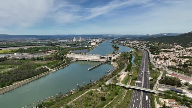 A bird's-eye view of France's energy hub, Donz&egrave;re-Mondragon Dam.
