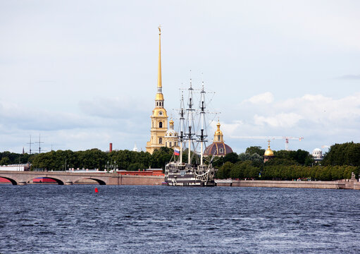Symbols of St. Petersburg. Trinity Bridge, Peter and Paul Fortress, frigate Grace and Neva. Russia