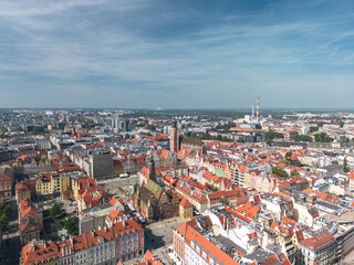 Obraz premium Summer skyline panorama of the old town in Wroclaw, Poland (Stary Rynek).