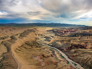Fototapeta na wymiar Aerial view of SR2013 Red Jeep trail and the Red Canyon below