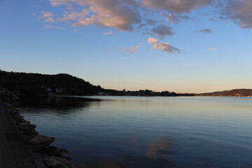 Dusk scenes on the bay
