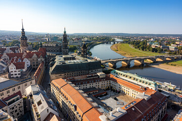 Fototapeta na wymiar Ausblick über die Elbe in Dresden