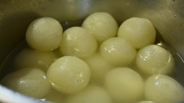 Indian Sweets Rasgulla.
This sweet originated in West Bengal, India. Other names for the dish include, Rasagulla,&nbsp;Rossogolla, Roshogolla,&nbsp;Rasagola, Rasagolla. Most popular sweet of all over India.