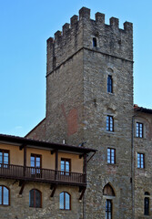 Arezzo 3