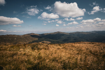 landscape of the Bieszczady mountains © Norbert Faryna