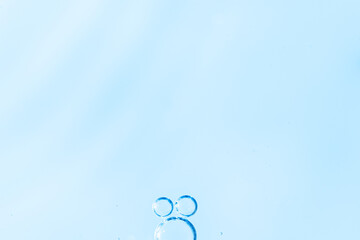 水が揺らぐ様子。水面の背景素材。水のテクスチャ・イメージ。