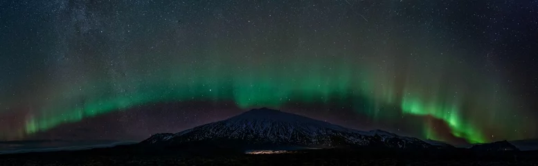 Fotobehang Noorderlicht Aurora Borealis over the Snæfellsjökull, Iceland