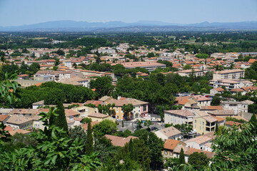 Fototapeta na wymiar panoramic view of the city of Orange in the south of France