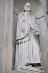 Francesco Guicciardini (Florence, March 6, 1483-Sculpture Florence Italy was a Florentine writer, historian, politician and philosopher. He is one of the main intellectuals of the Italian Renaissance.