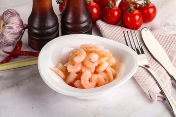 Cocktail prawns in the bowl
