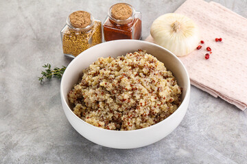 Vegan cuisine - boiled quinoa cereal