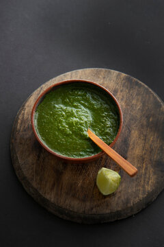 Green coriander chutney 