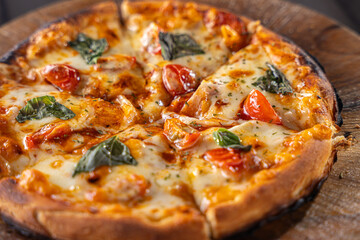 ピザ　ピッツァ イタリアン 美味しい グルメ トマト