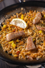 パエリア 肉 スペイン 美味しい 食べ物
