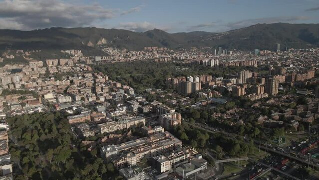 Bogot&aacute; city, calle 134, alcal&aacute;, cedritos, Colombia