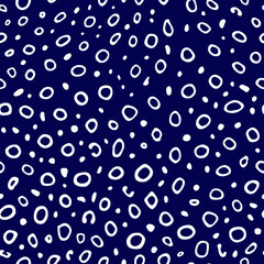 blue and white manta ray seamless pattern. animal print. stingray pattern. manta spots pattern. good for fabric, fashion design, wallpaper, swimwear, sport wear, textile, background.