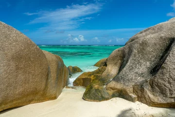 Cercles muraux Anse Source D'Agent, île de La Digue, Seychelles Granite rocks on the scenic tropical sandy Anse Source d'Argent beach, La Digue island, Seychelles