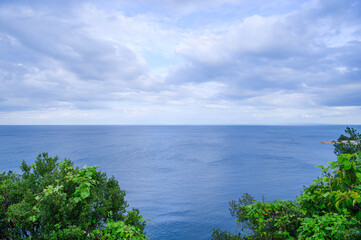 Fototapeta na wymiar 小豆島から見る瀬戸内海　くもり