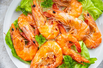 fried shrimp fresh seafood delicious spicy appetizer meal food snack on the table