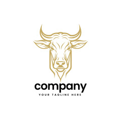 Obraz premium head of buffalo cow cart bull cattle dairy farm pet mascot emblem sports logo illustration icon flat t shirt design
