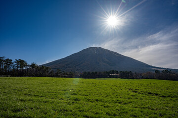 Fototapeta premium 春の鳥取大山