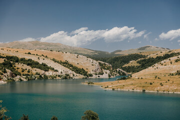 Klinje lake and mountains