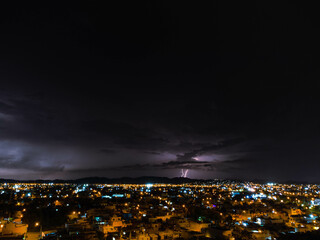 Rayos de la noche