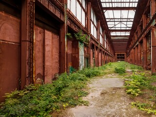 Fototapeta premium old abandoned factory inside