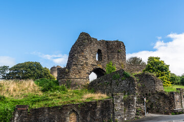 Fototapeta premium Launceston castle in Launceston, Cornwall, England.