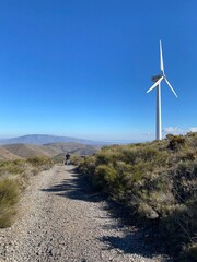 Windrad bei Enix, Almeria, Andalusien