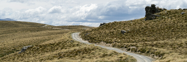 Fototapeta na wymiar New Zealand mountain landscape panorama in the South Island