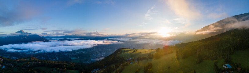 Frankreich Haute Savoie im Herbst - obrazy, fototapety, plakaty