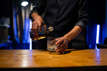Businessmen in suits drinking  Celebrate whiskey.