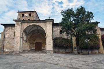 Iglesia en LLanes