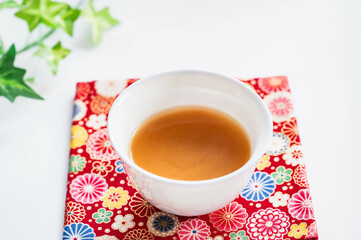 レトロな味　はったい茶