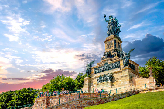 Niederwalddenkmal, R&uuml;desheim am Rhein, Rheingau 